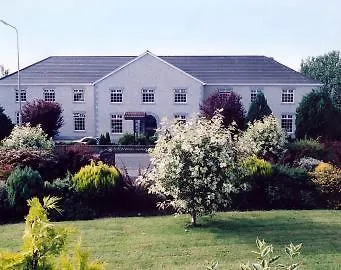 Belmont 3*